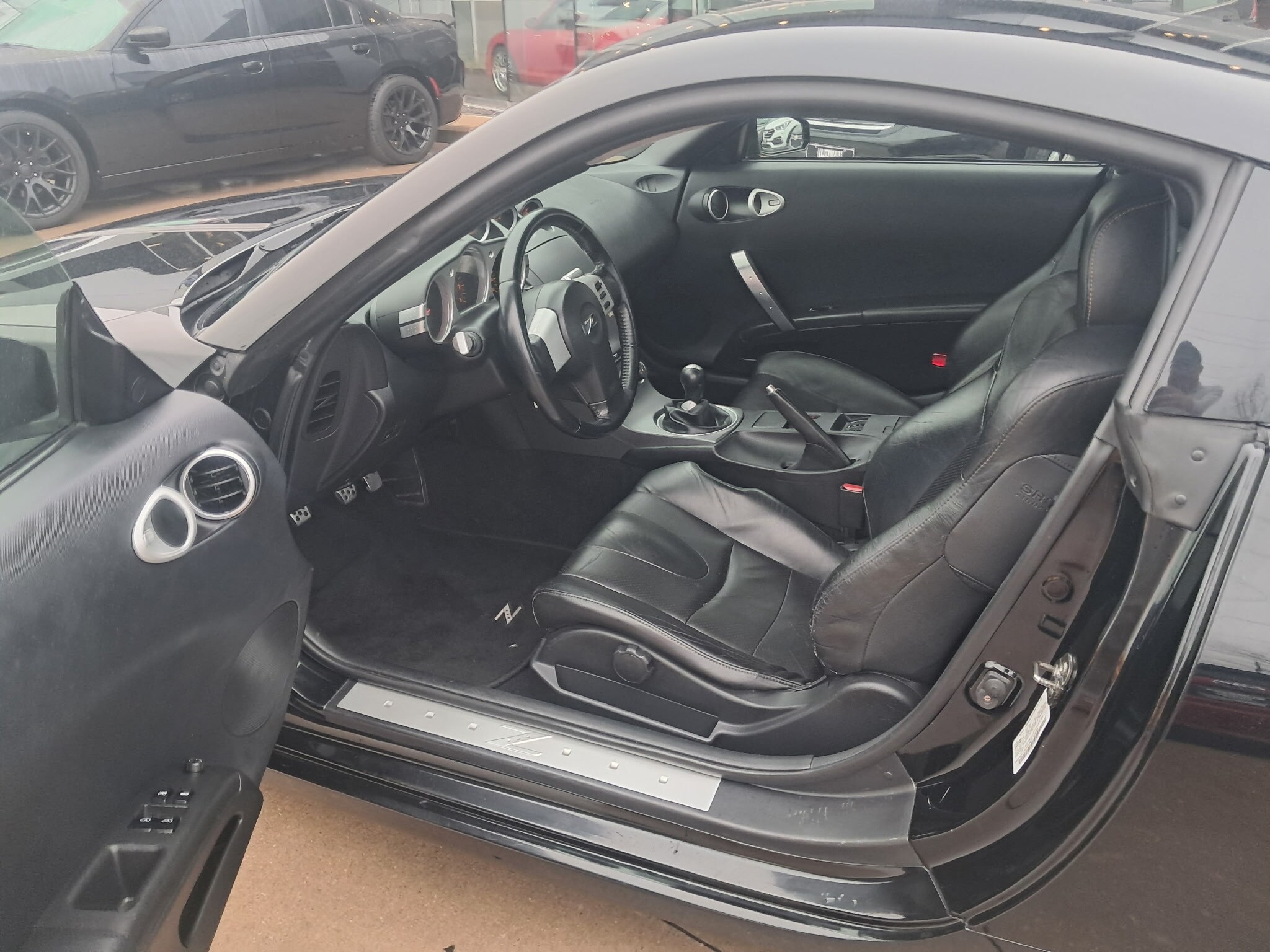 2003 Nissan 350Z Base photo 4