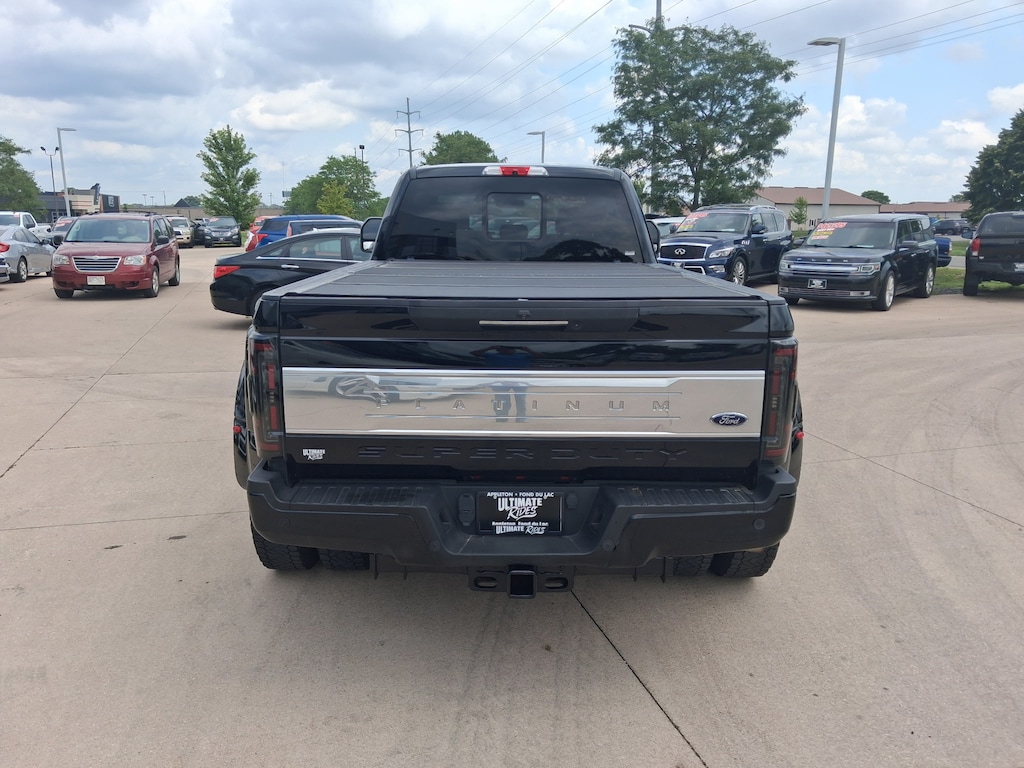 Used 2017 Ford F-350 Platinum Truck Crew Cab
