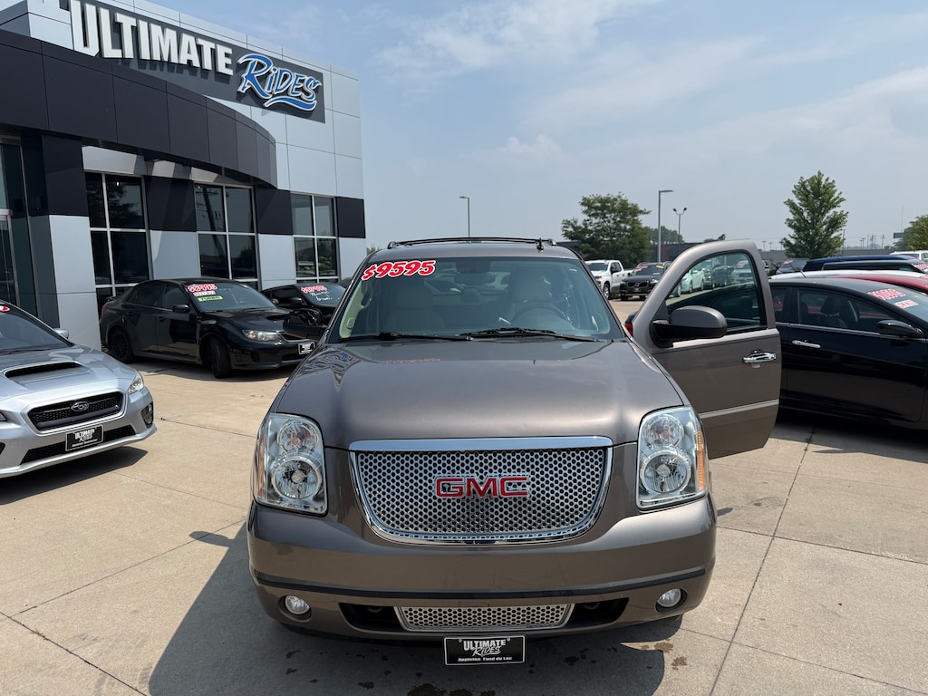 Used 2014 GMC Yukon XL 1500 Denali SUV