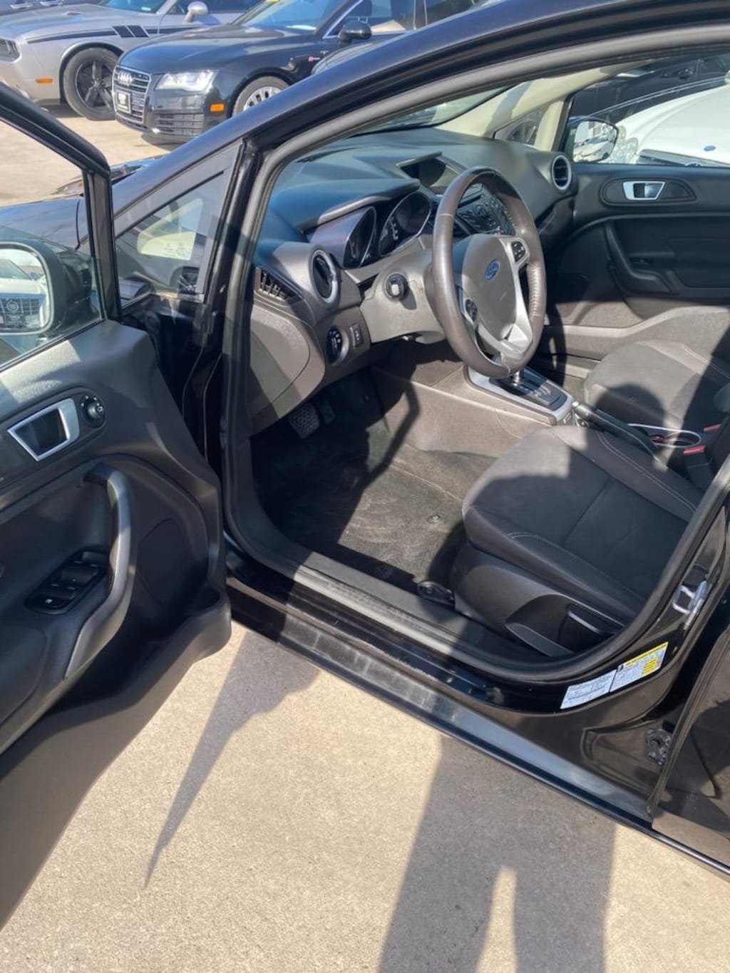 Used 2014 Ford Fiesta SE Sedan