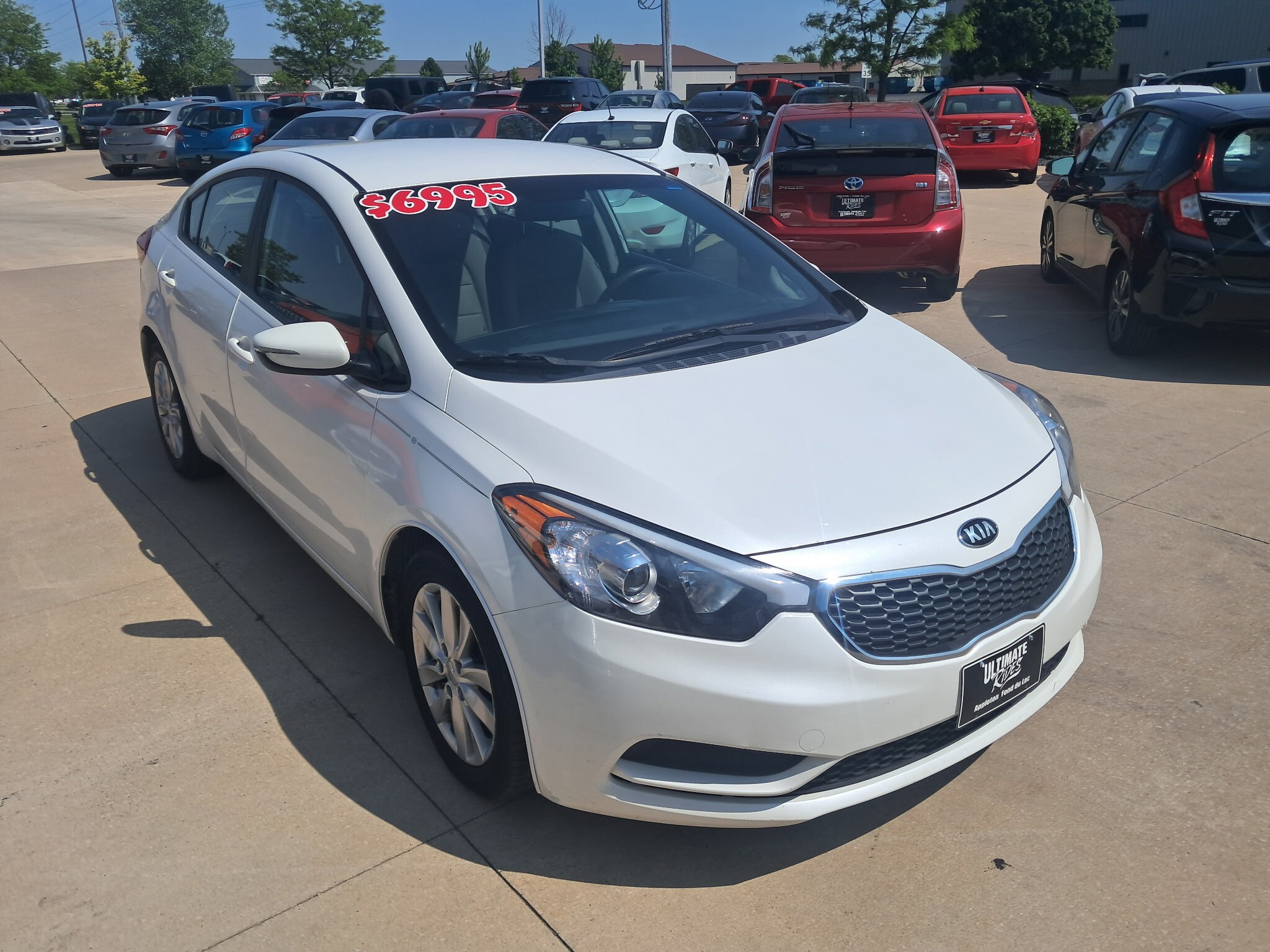 2016 Kia Forte LX photo 2