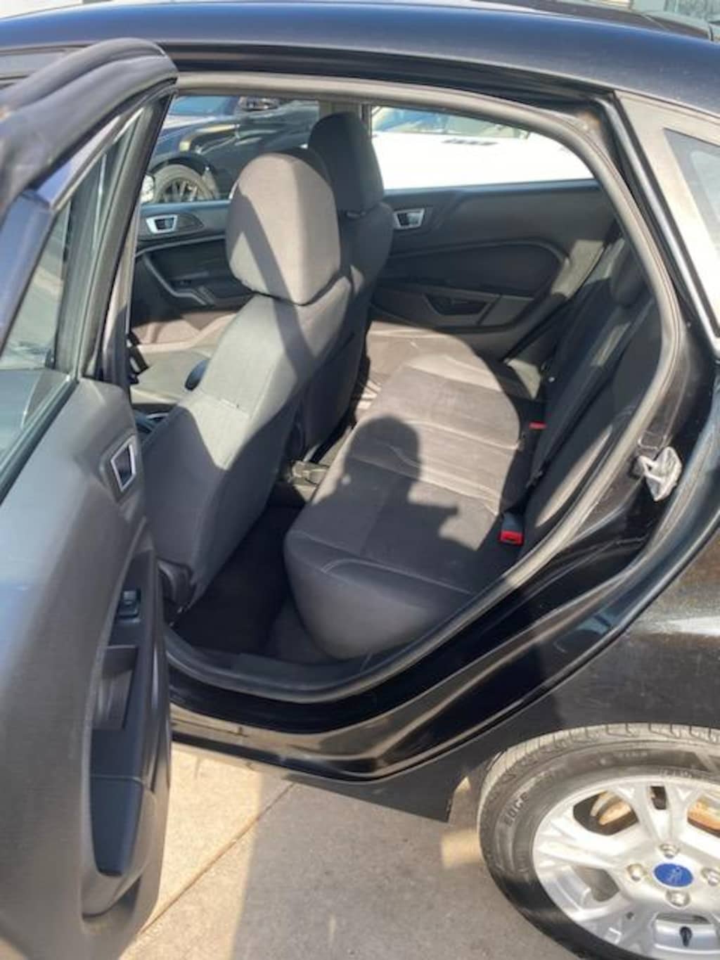 Used 2014 Ford Fiesta SE Sedan