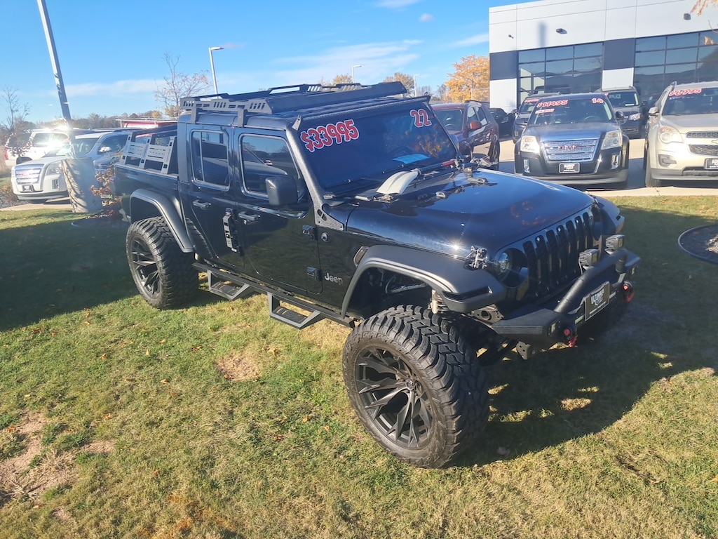 Used 2022 Jeep Gladiator Sport Truck Crew Cab