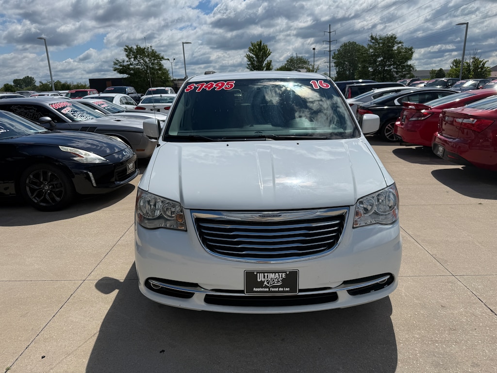 Used 2016 Chrysler Town & Country Touring Van LWB Passenger Van