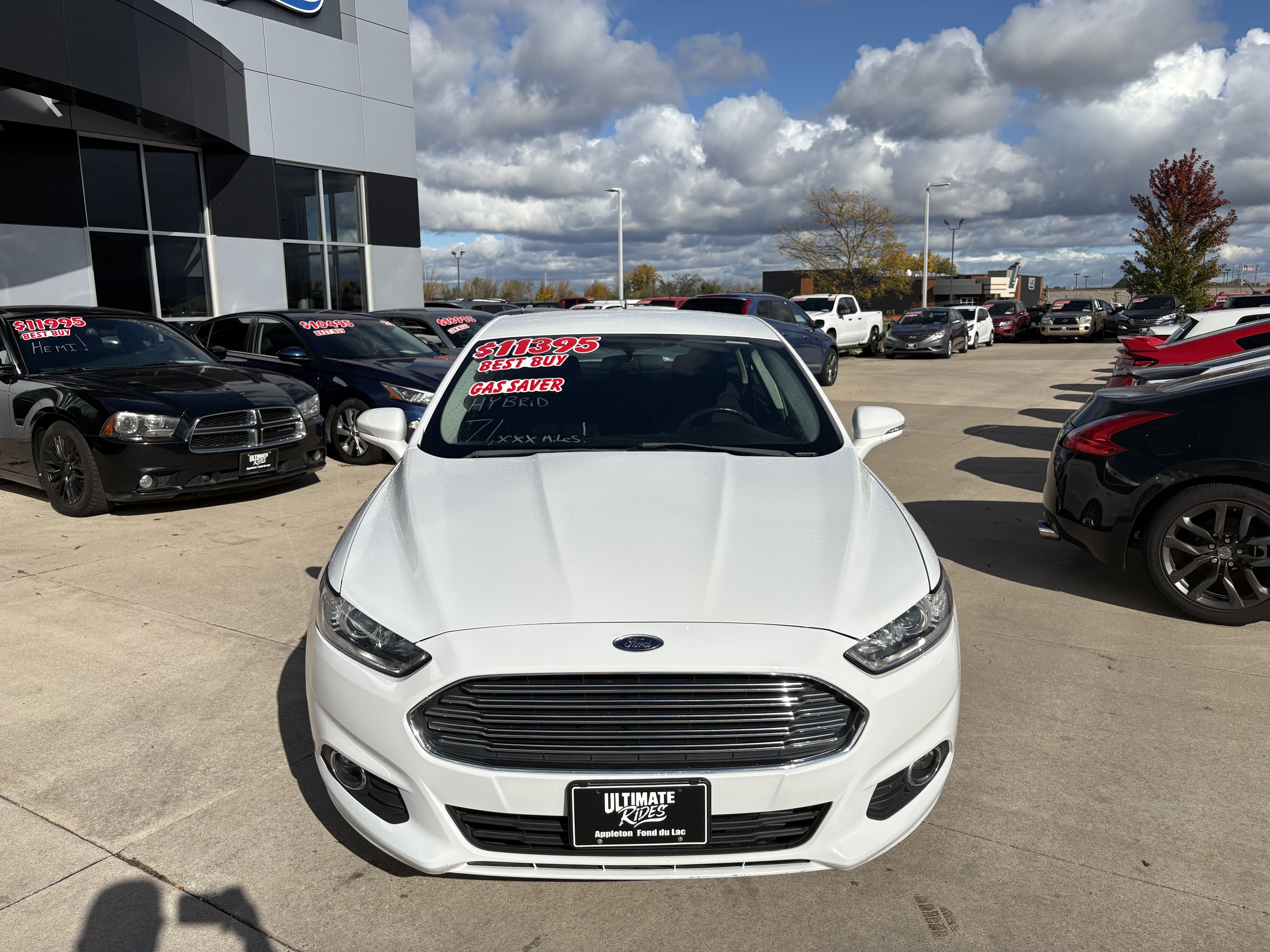 Used 2016 Ford Fusion Hybrid SE Sedan
