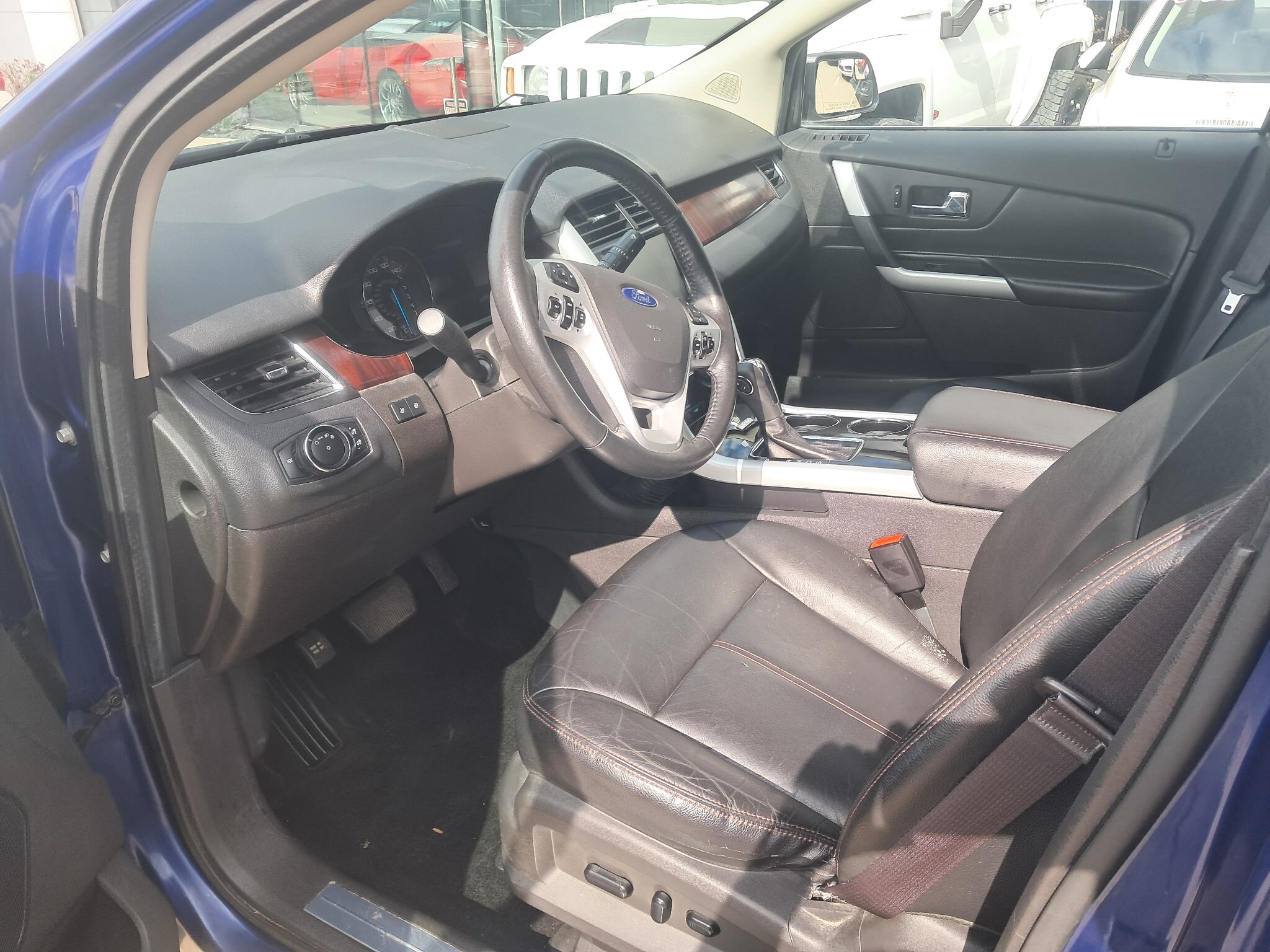 2014 Ford Edge Limited photo 4