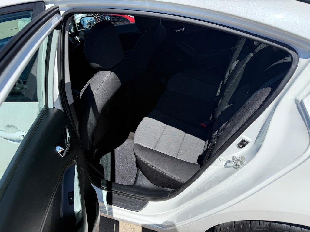 Used 2016 Kia Forte LX FWD Sedan