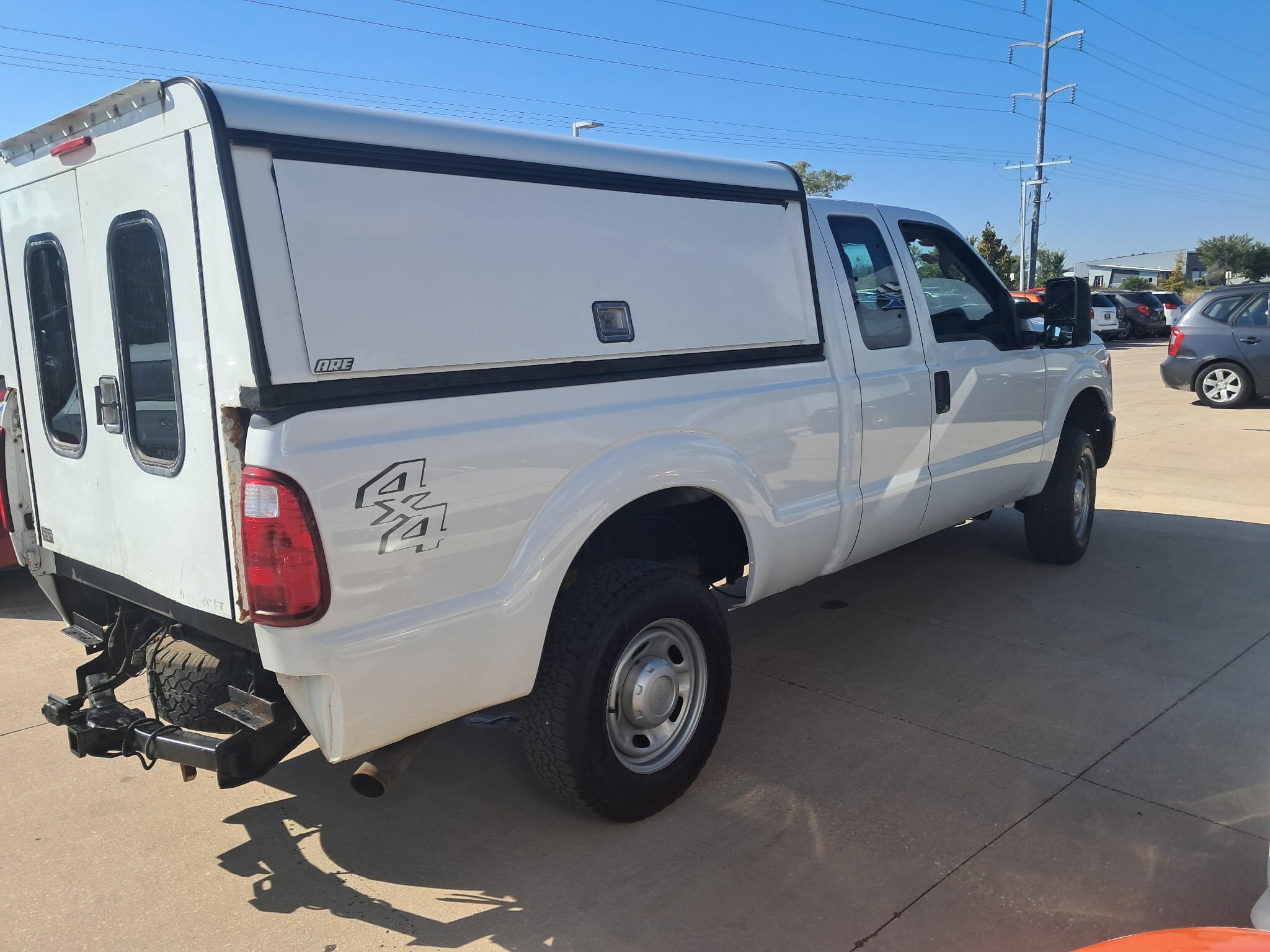 2015 Ford F-250 XLT photo 3