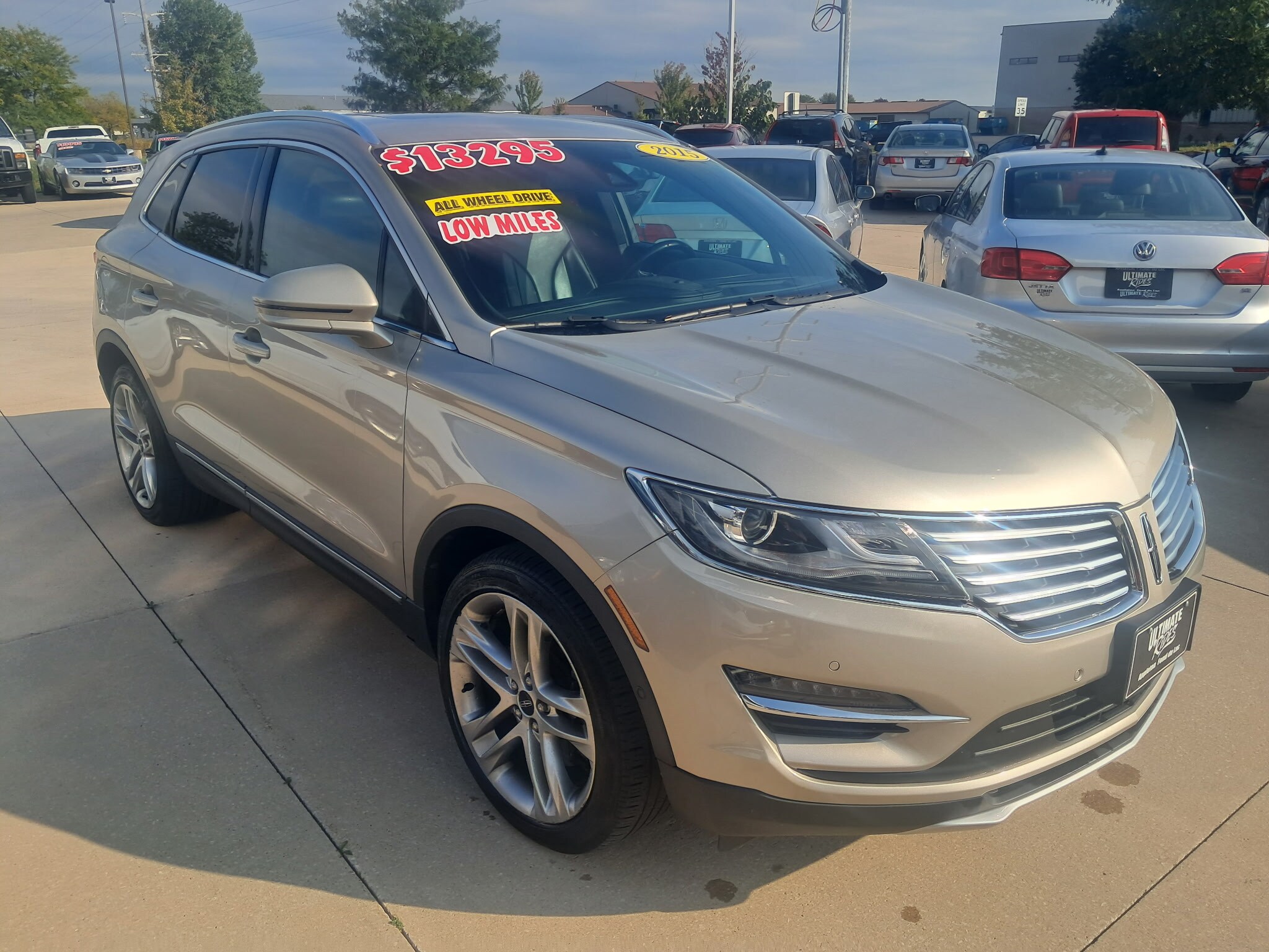 2015 Lincoln MKC Base photo 3