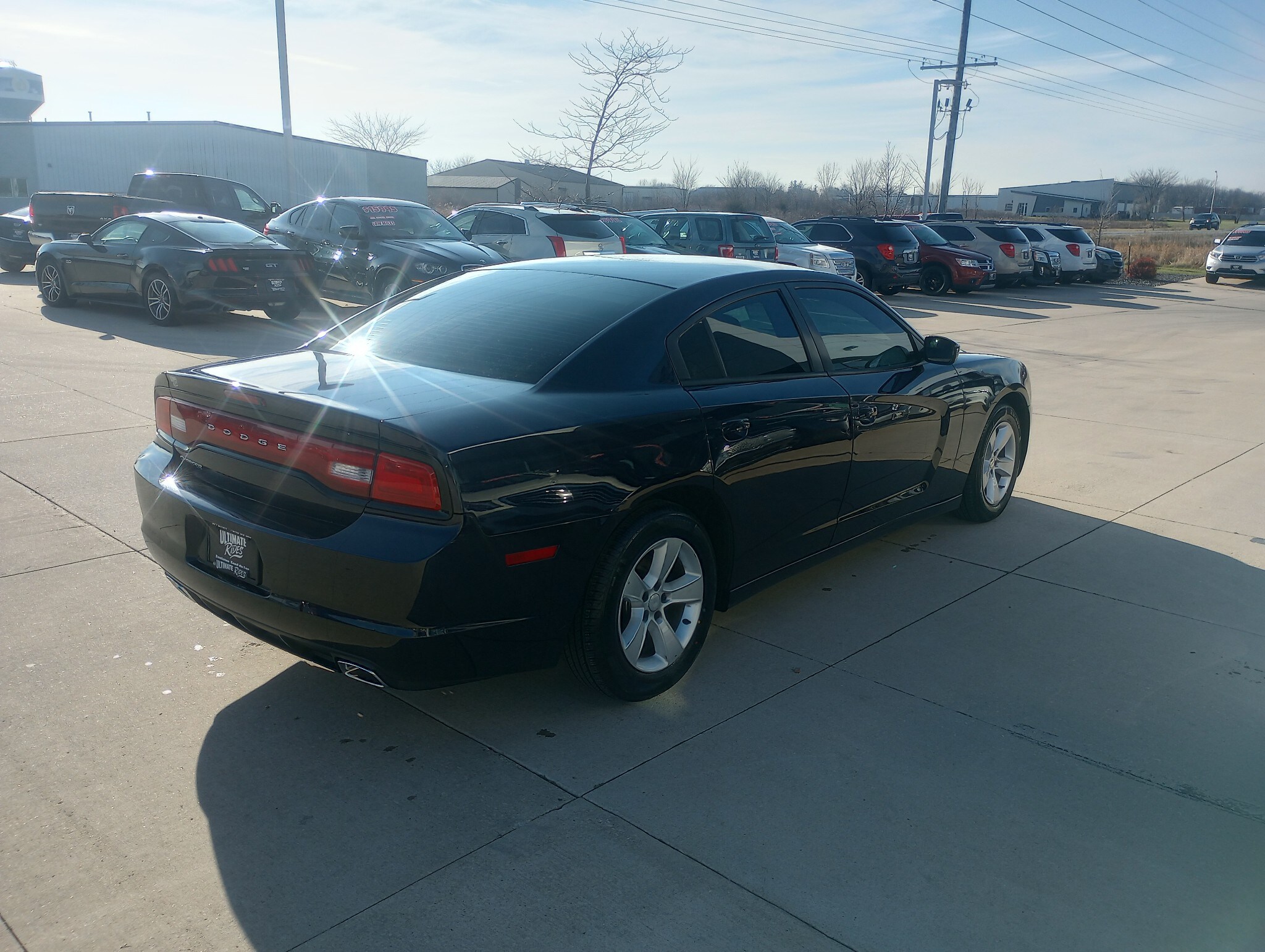 2012 Dodge Charger SE photo 4