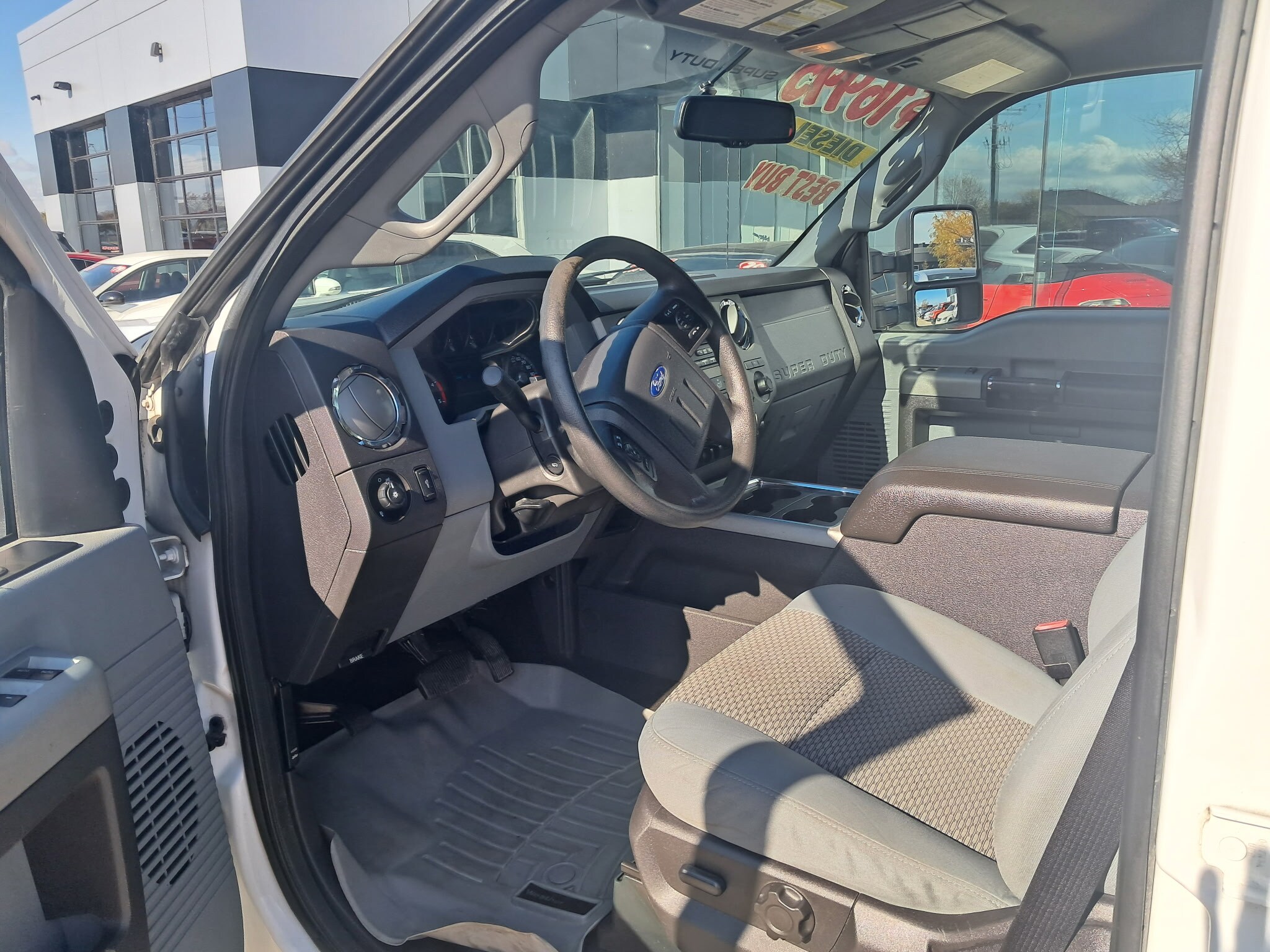 2013 Ford F-250 XLT photo 4