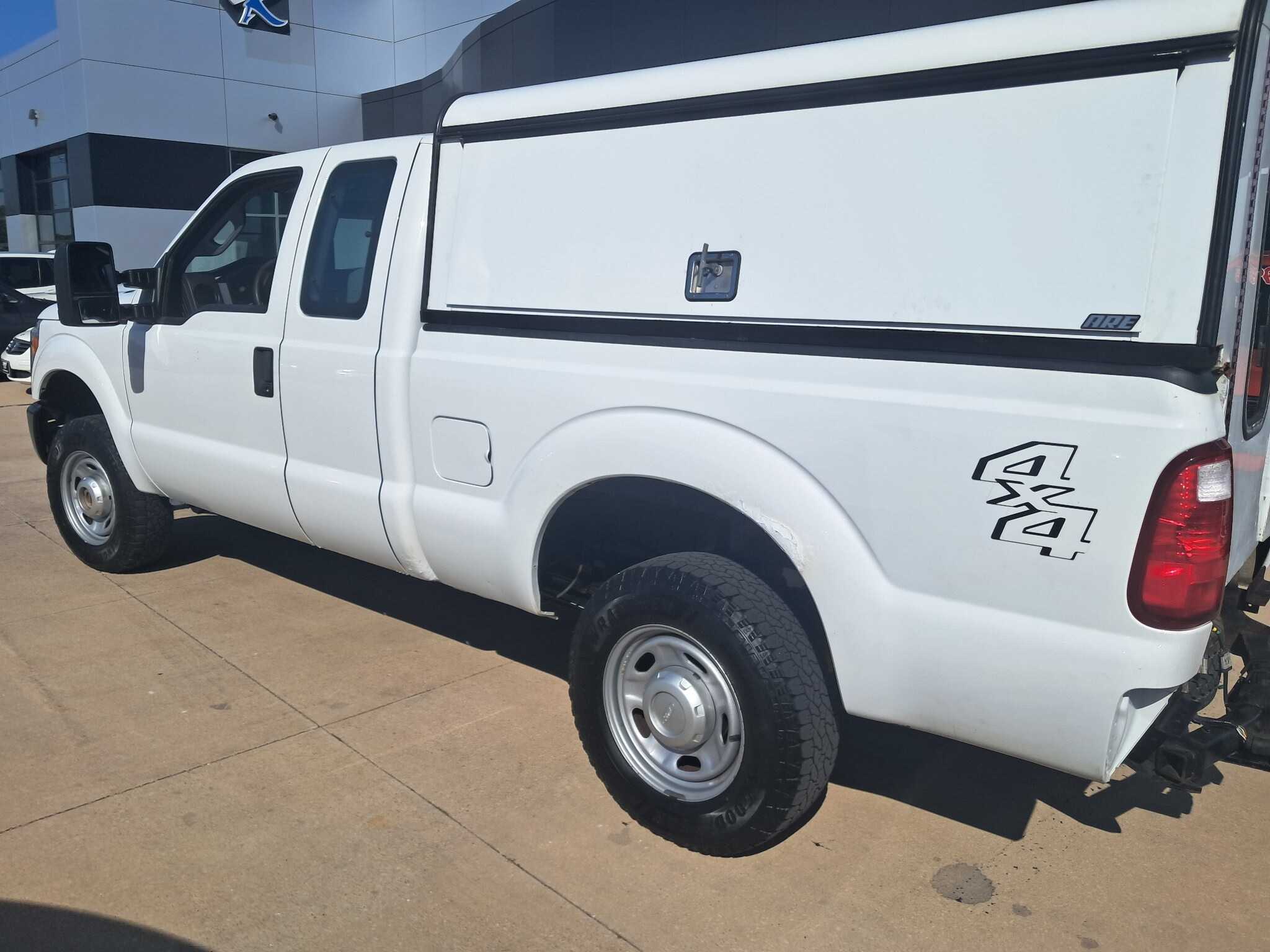 2015 Ford F-250 XLT photo 4