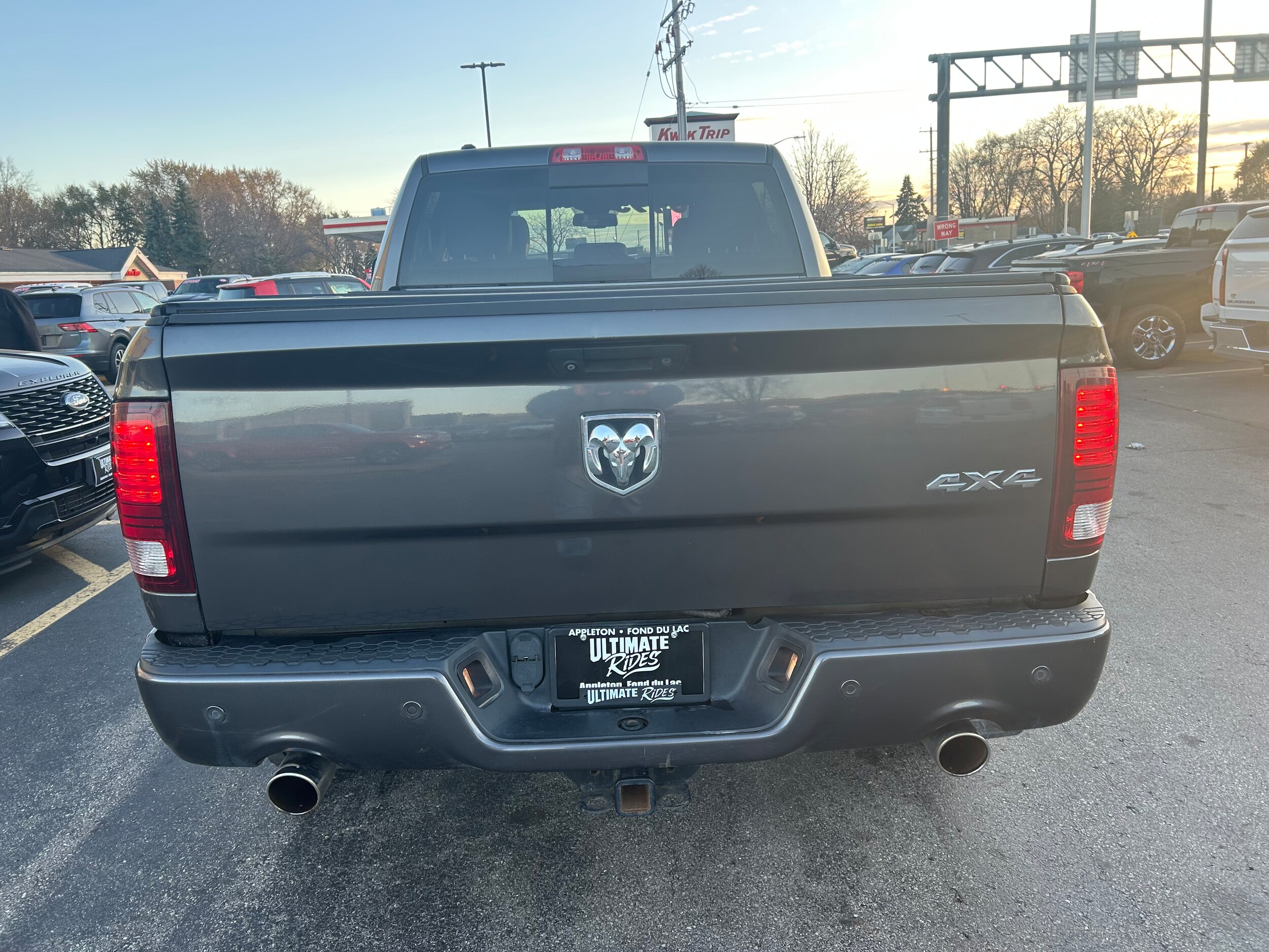 2014 Ram 1500 Sport photo 4