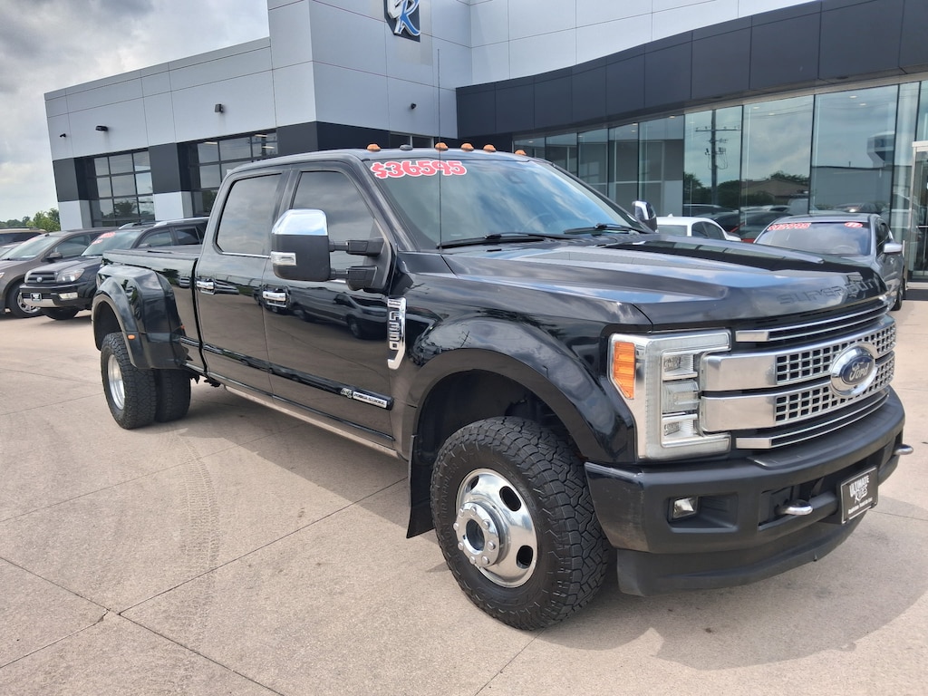 Used 2017 Ford F-350 Platinum Truck Crew Cab