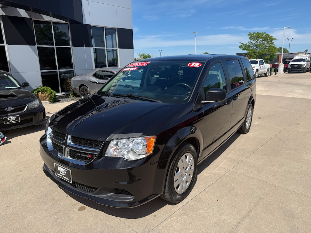 Used 2018 Dodge Grand Caravan SE Van Passenger Van