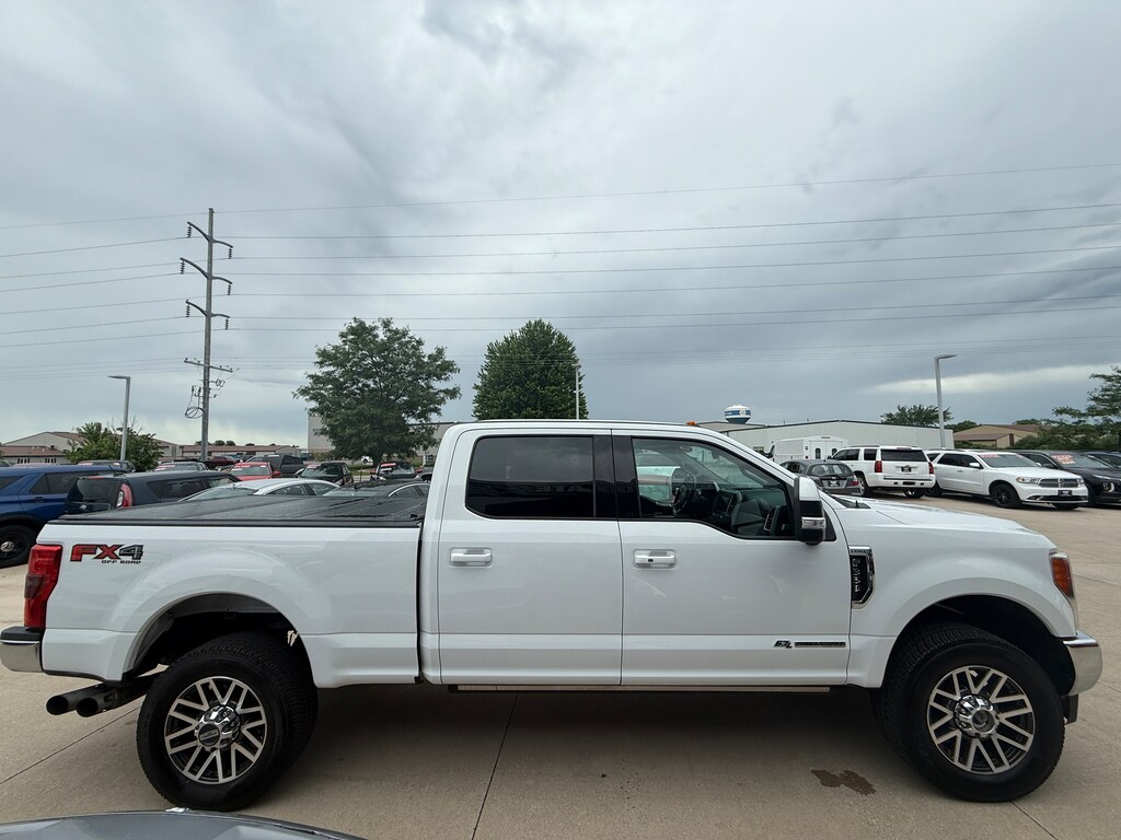 Used 2017 Ford F-350 XLT Truck Crew Cab