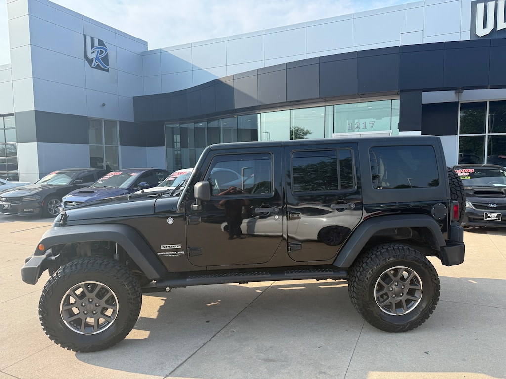 Used 2011 Jeep Wrangler Unlimited Sport SUV