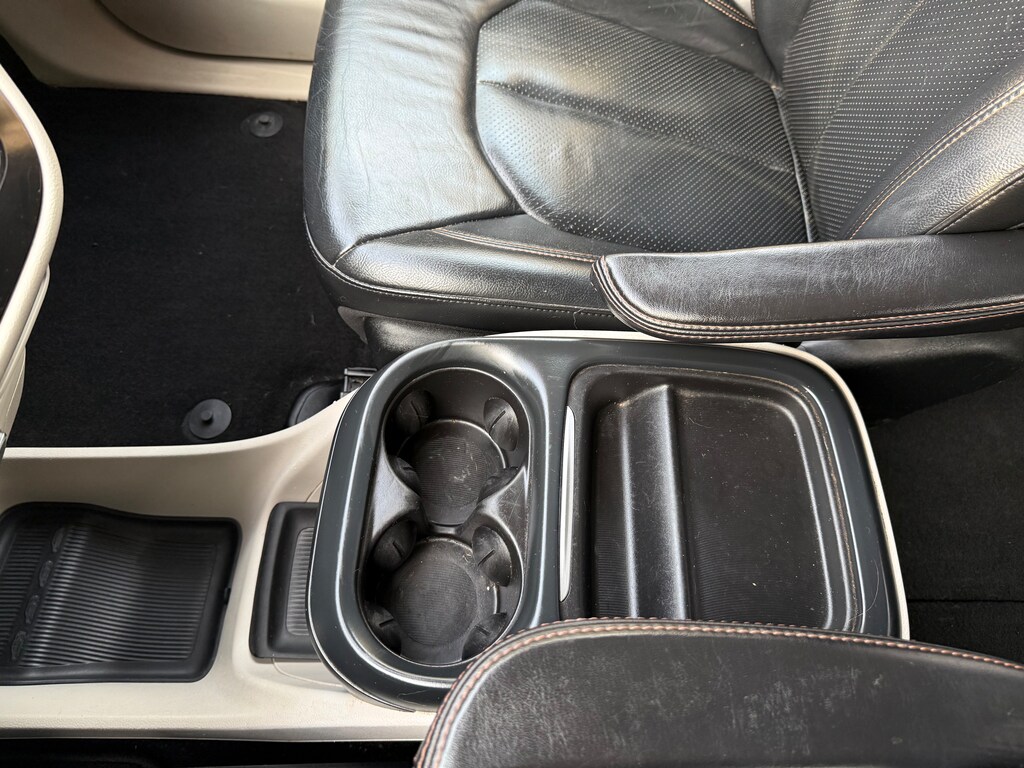 Used 2018 Chrysler Pacifica Touring L Van