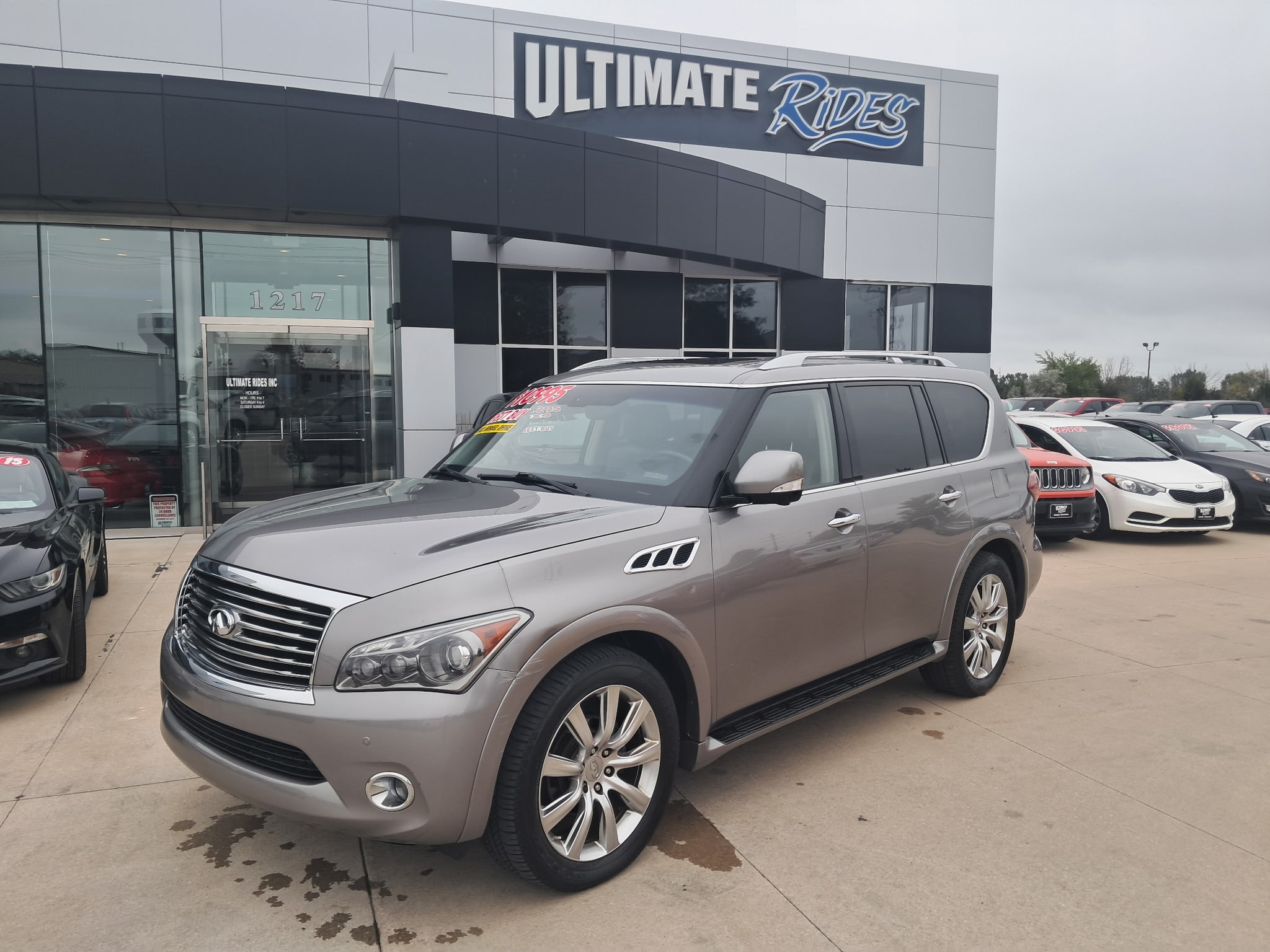 2012 INFINITI QX