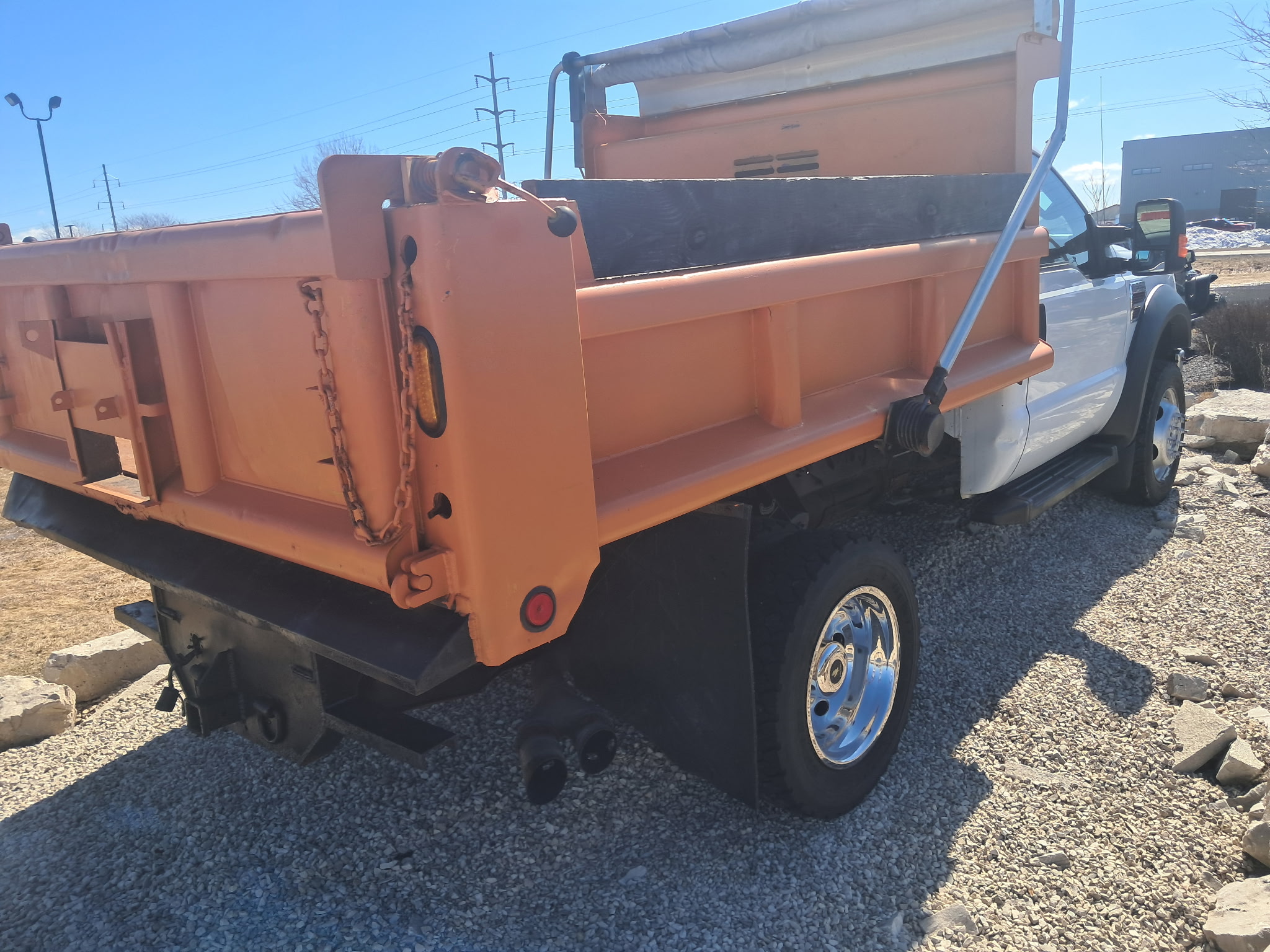 2008 Ford F-550 - Photo 7