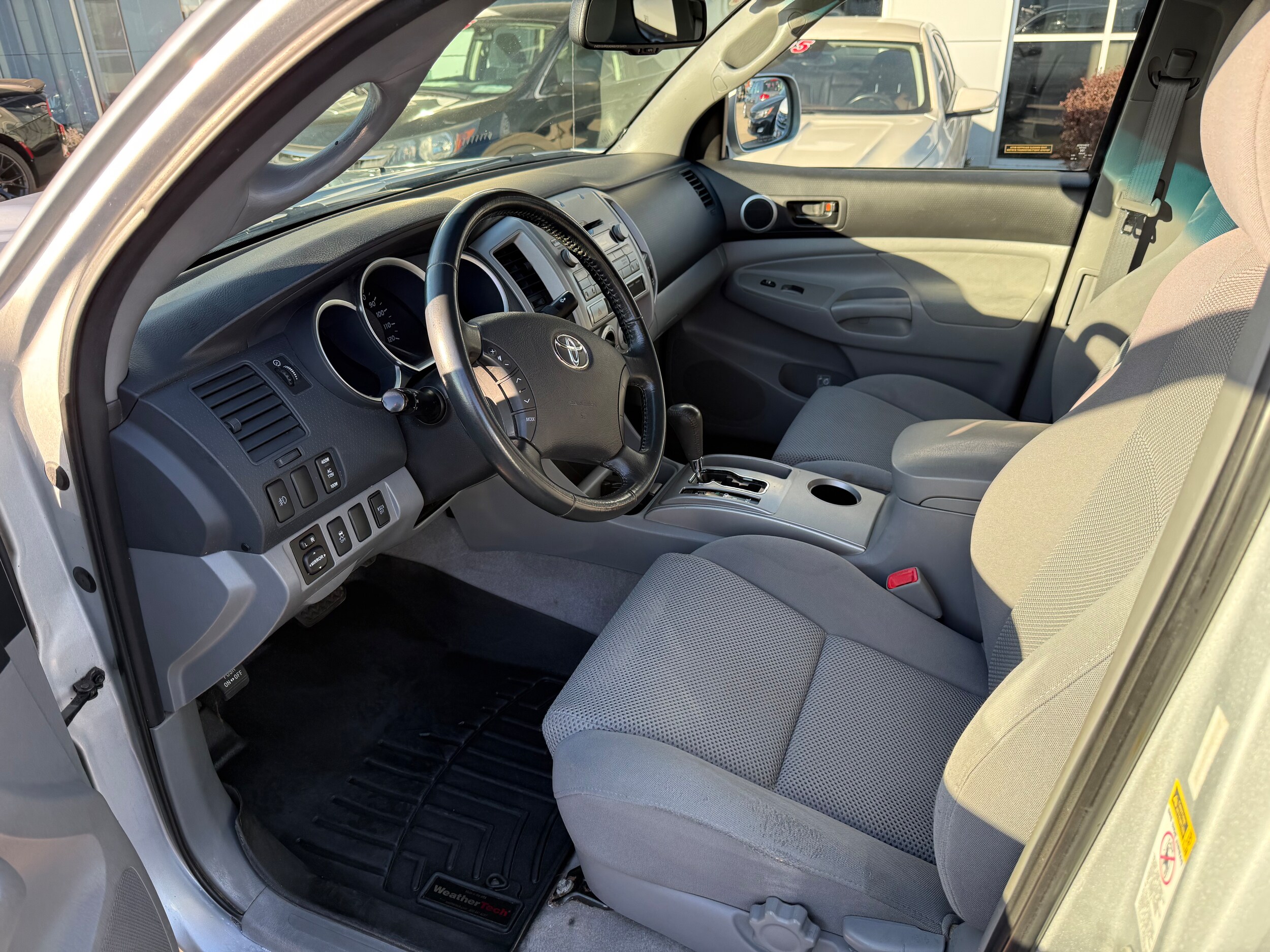 2009 Toyota Tacoma Base V6 Access Cab photo 4