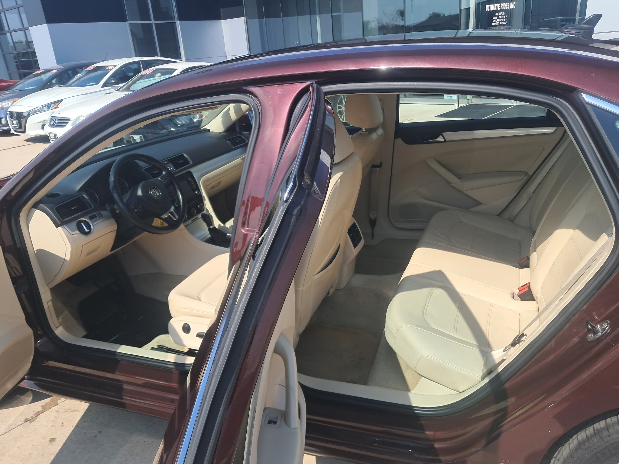 2013 Volkswagen Passat TDI SE photo 4