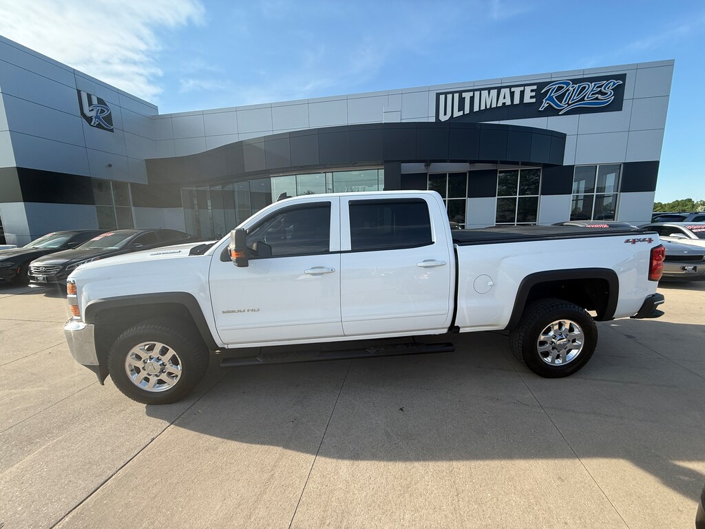 Used 2015 Chevrolet Silverado 2500HD LT Truck Crew Cab
