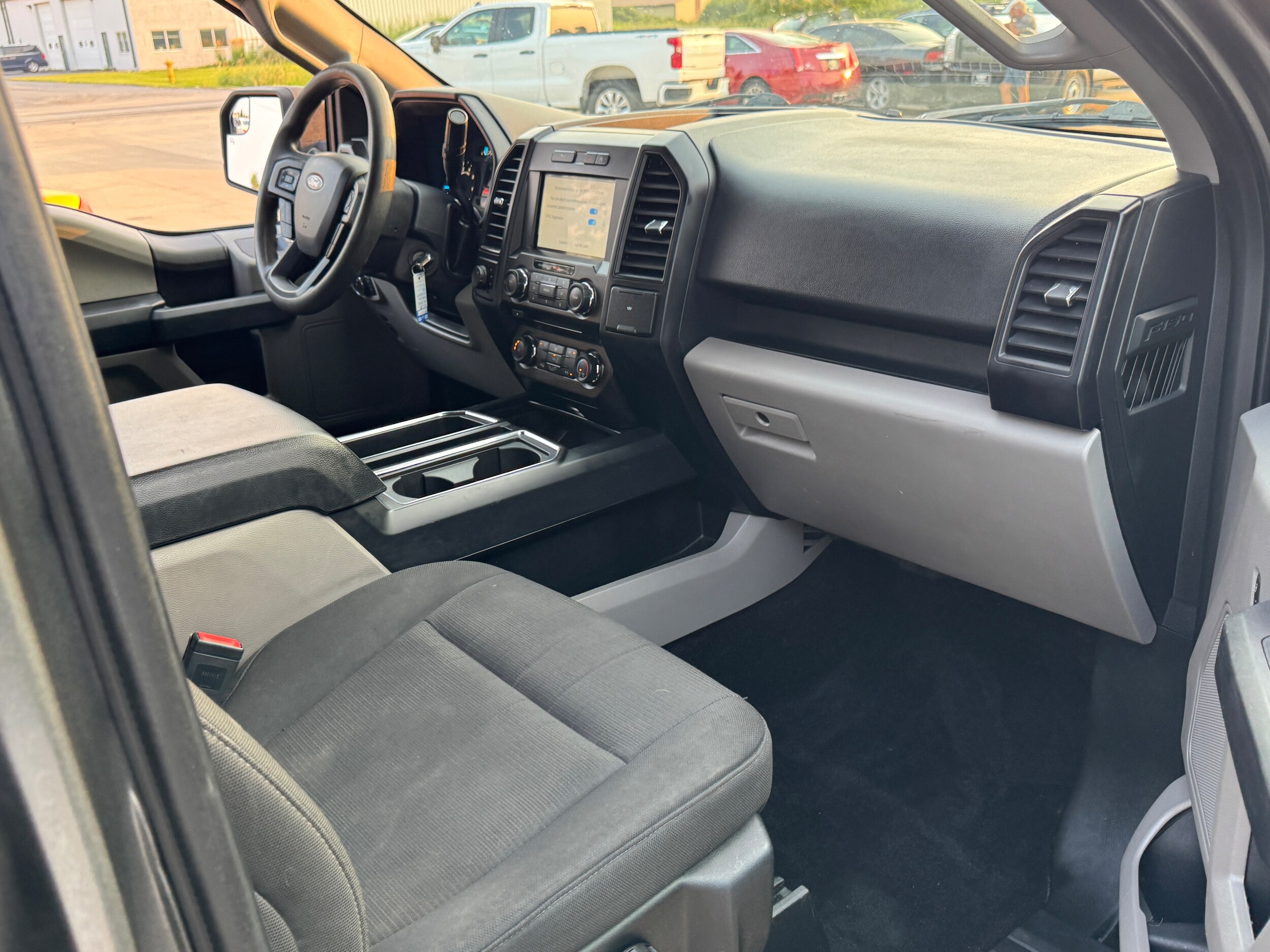 2018 Ford F-150 STX photo 3