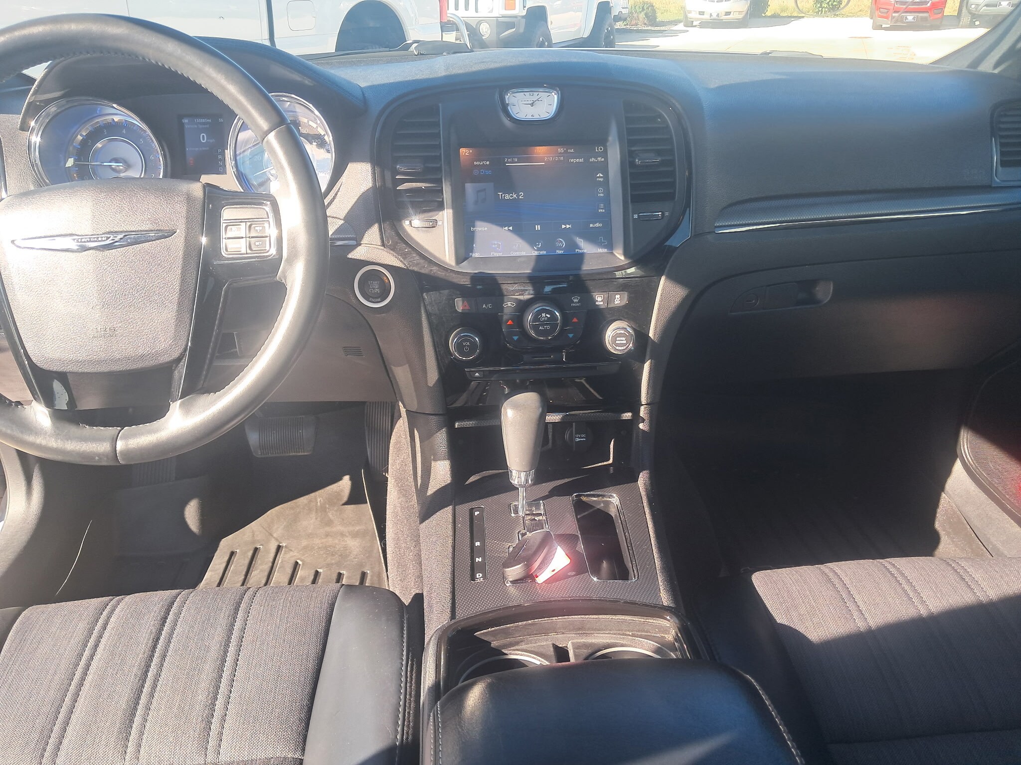 2013 Chrysler 300 S photo 4