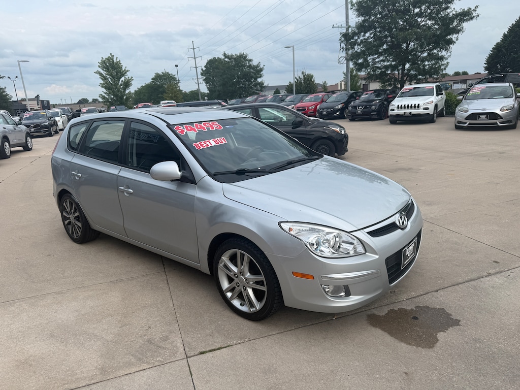 Used 2009 Hyundai Elantra Touring Base Hatchback