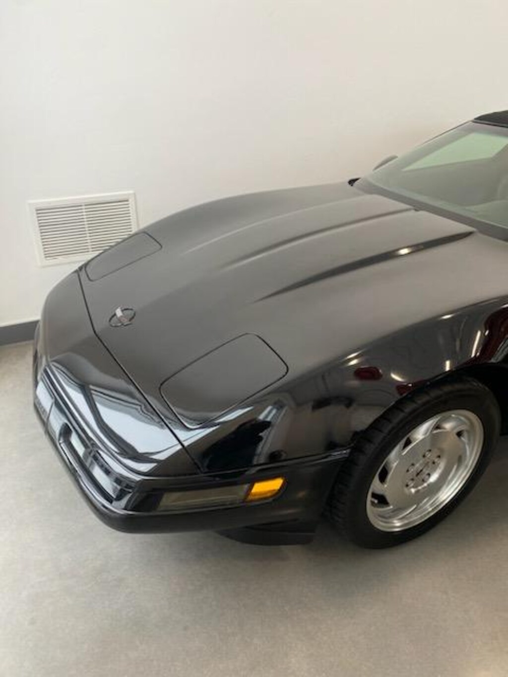Used 1995 Chevrolet CORVETTE CONVERTIBLE Base (STD is Estimated) Convertible