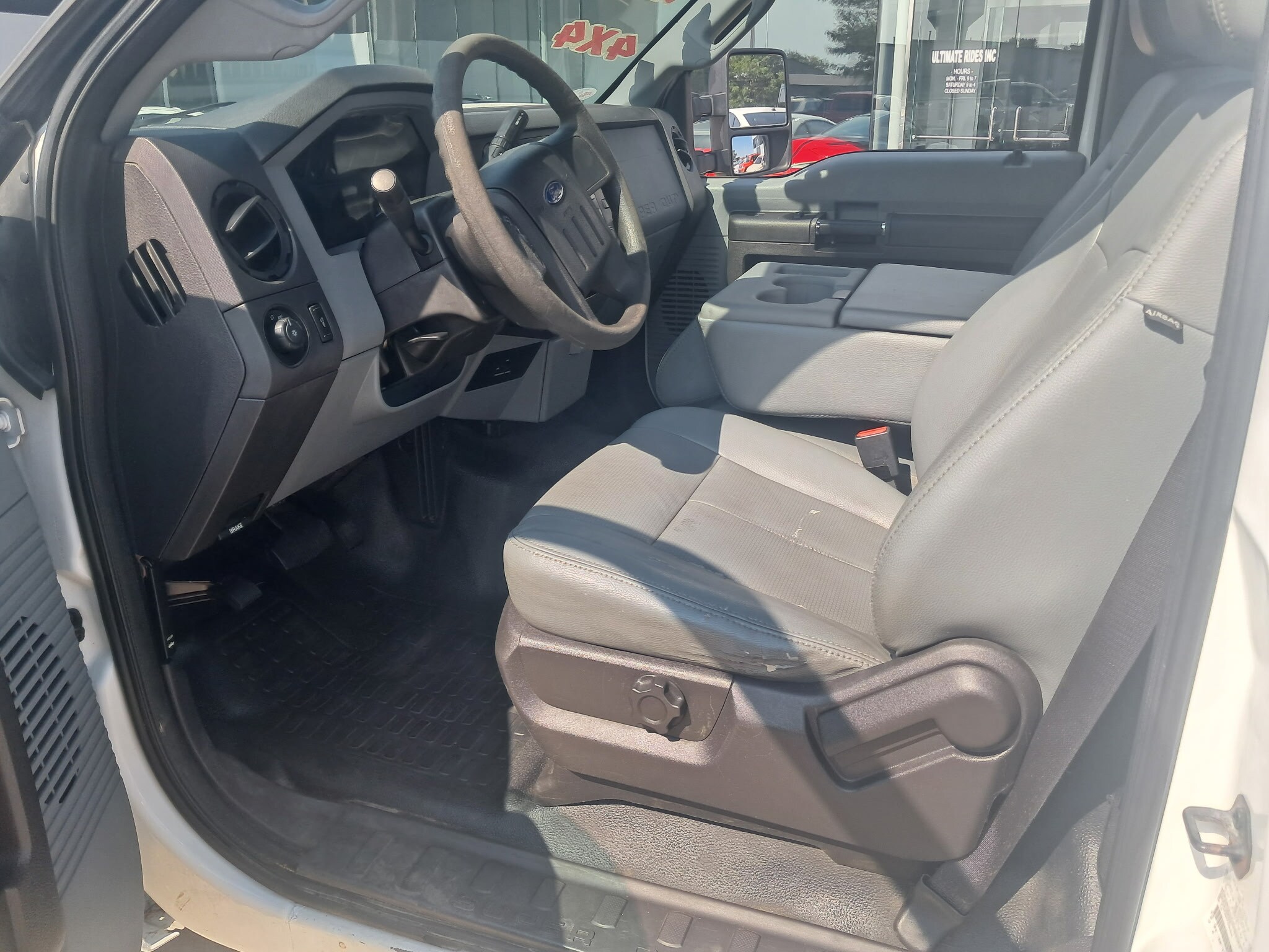2012 Ford F-250 XL photo 4