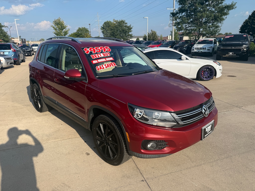 Used 2016 Volkswagen Tiguan 2.0T SE Automatic with 4MOTION SUV