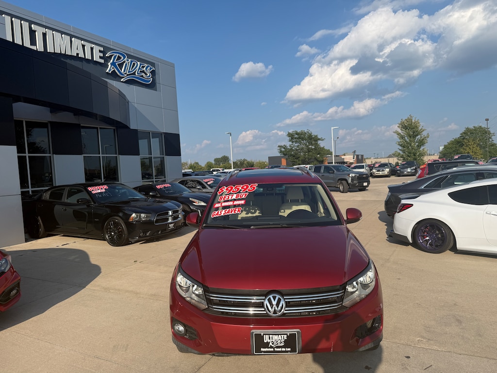 Used 2016 Volkswagen Tiguan 2.0T SE Automatic with 4MOTION SUV