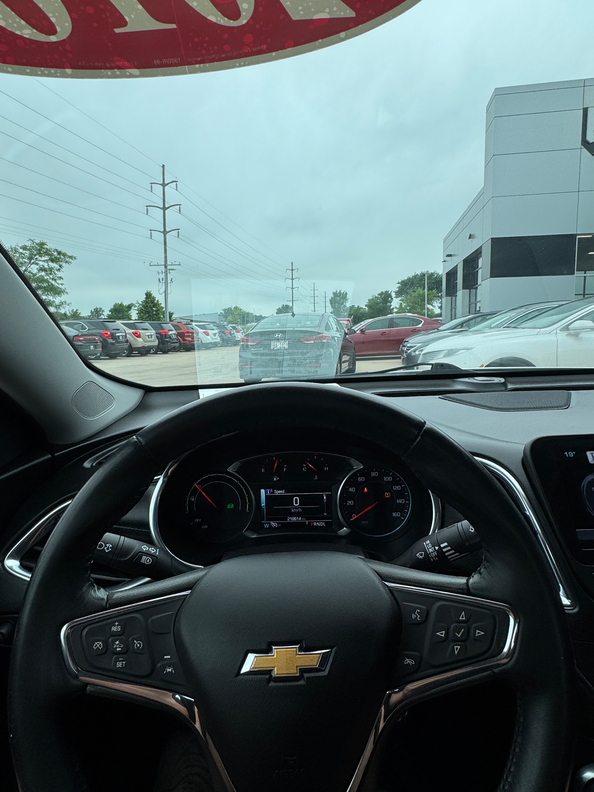 2016 Chevrolet Malibu Hybrid - Photo 9