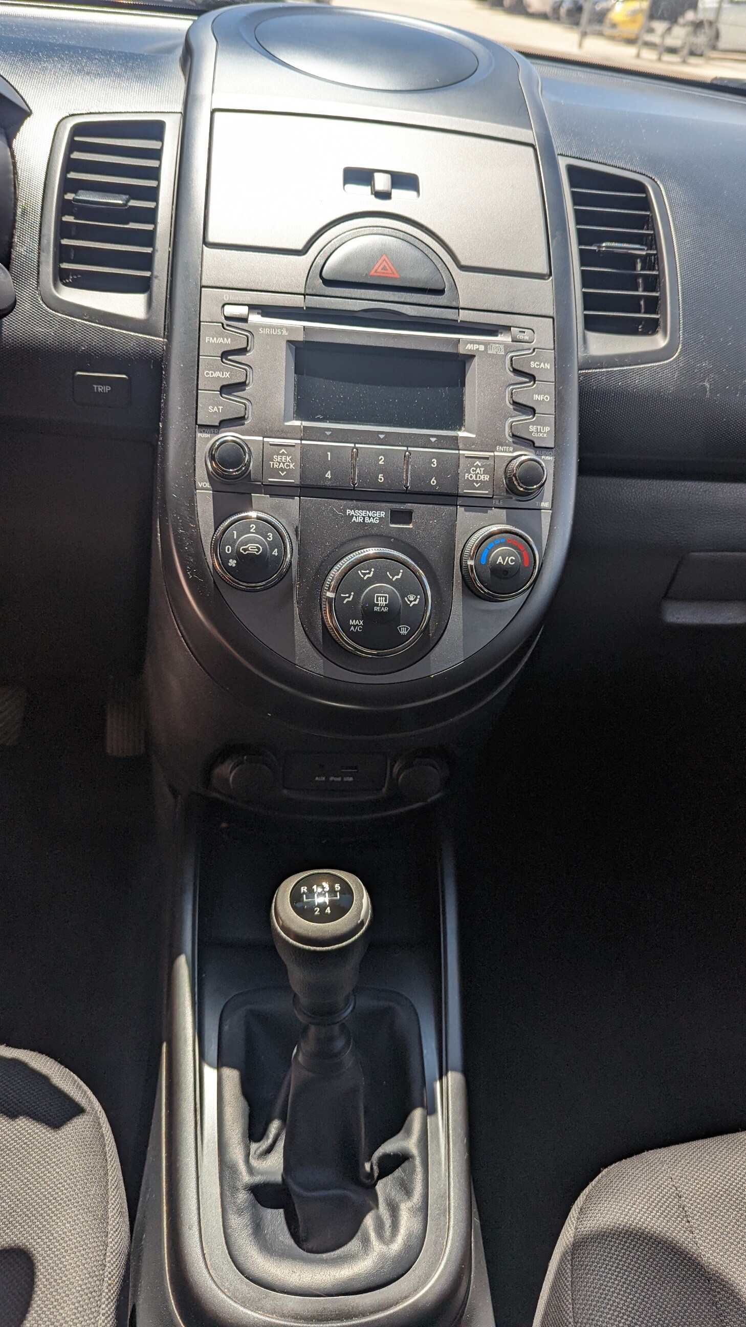 2011 Kia Soul photo 2