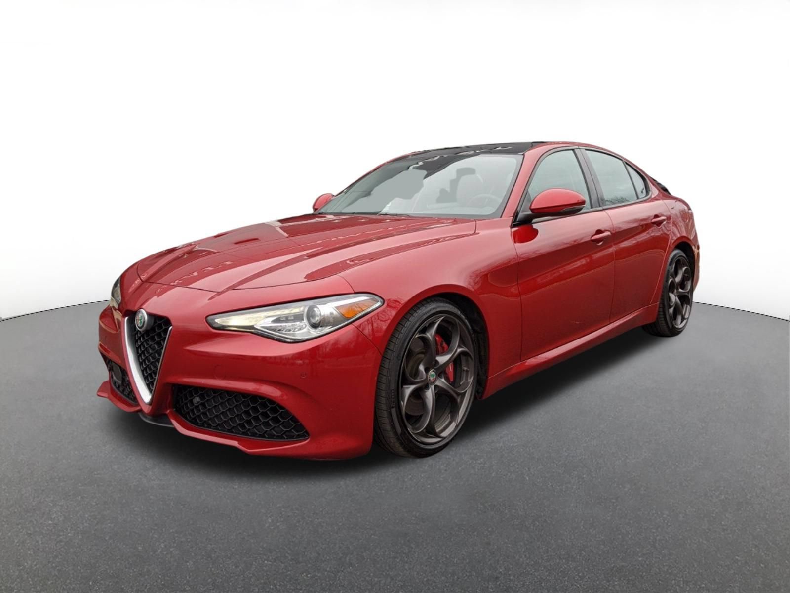 2017 Alfa Romeo Giulia Ti Sedan