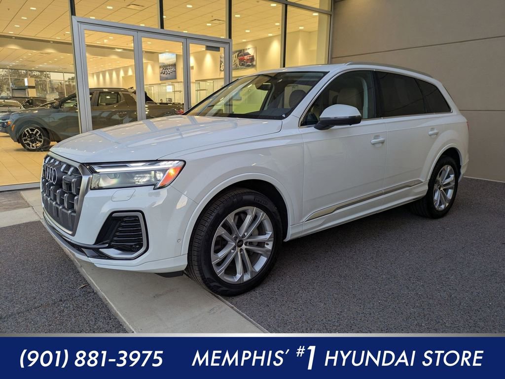 2025 Audi Q7 Premium Plus's photo