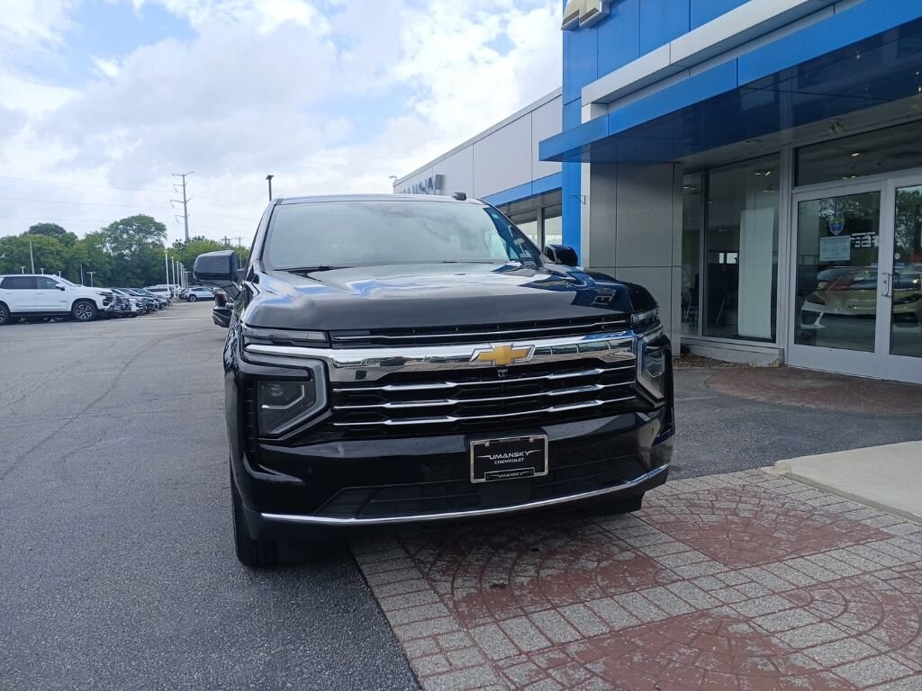 Used 2025 Chevrolet Suburban LT SUV