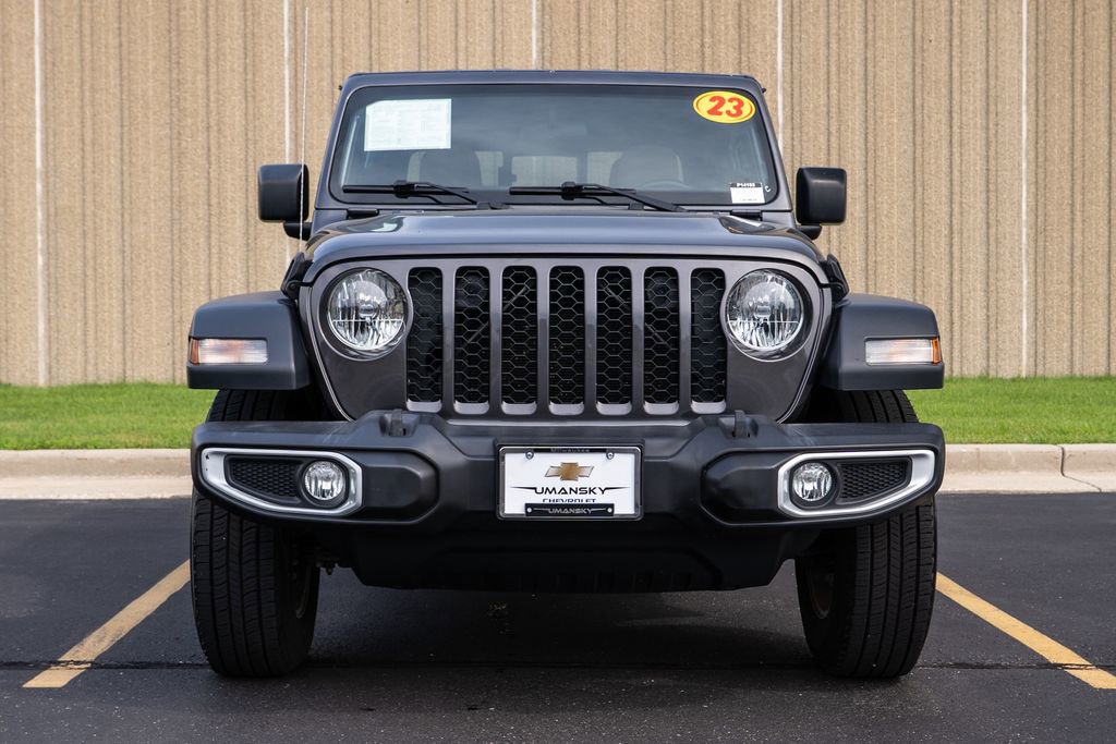 2023 Jeep Gladiator Sport S photo 3