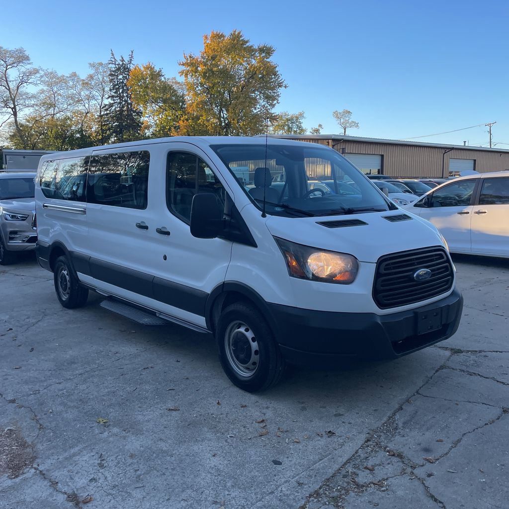 2017 Ford Transit XL Van photo 4