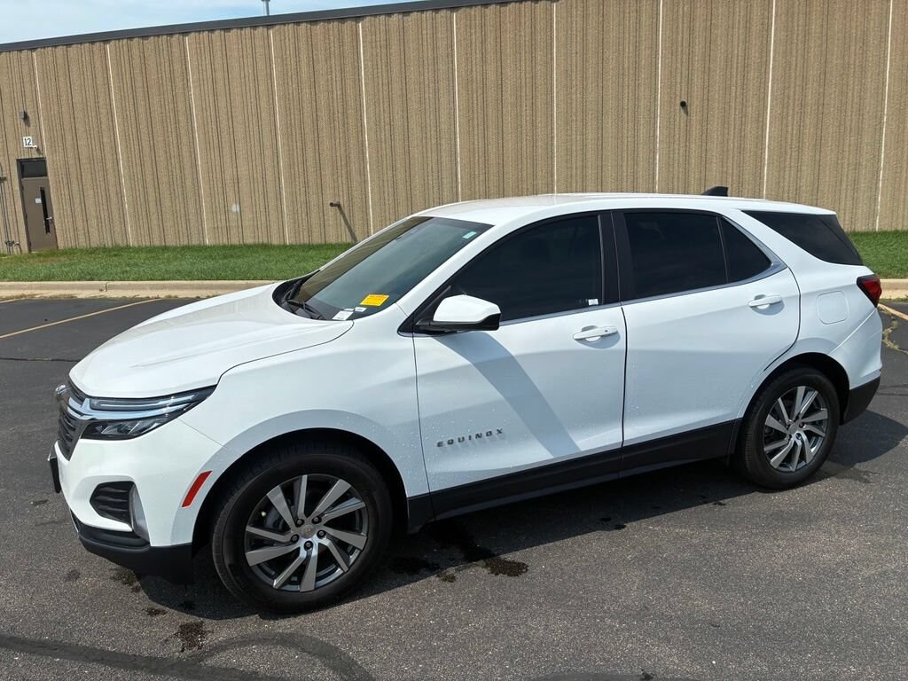 Used 2022 Chevrolet Equinox LT SUV