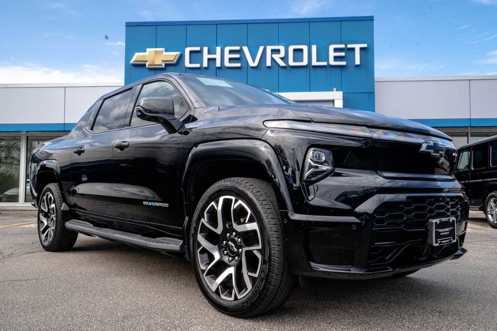 2025 Chevrolet Silverado EV