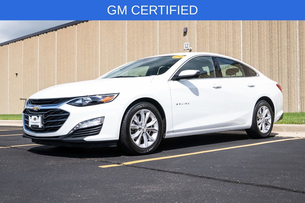 2023 Chevrolet Malibu 1LT photo 2