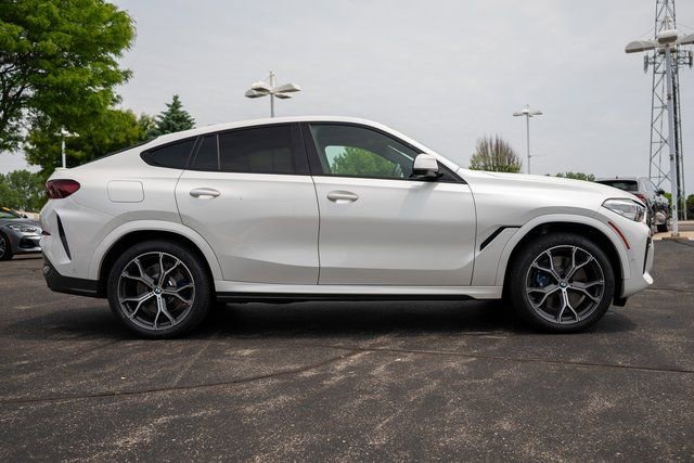 2021 Bmw X6 M50i photo 2