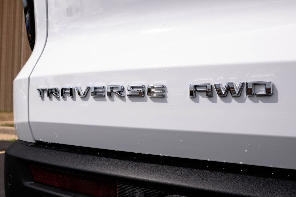 2026 Chevrolet Traverse LT - Photo 14