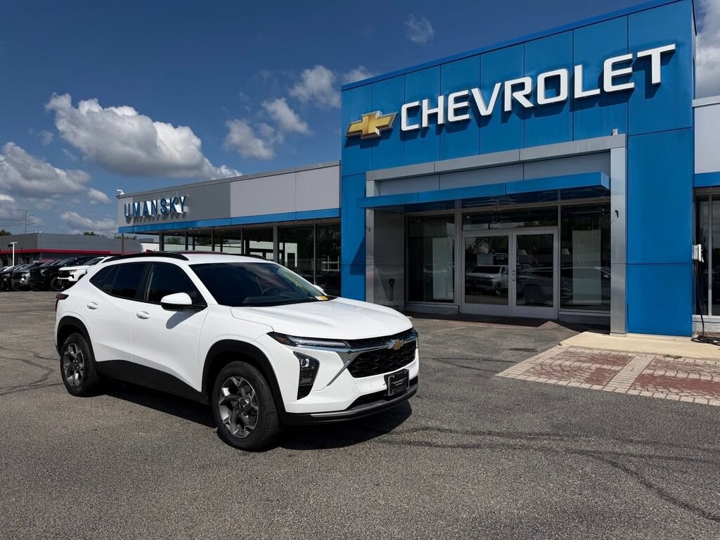 Used 2026 Chevrolet Trax LT SUV
