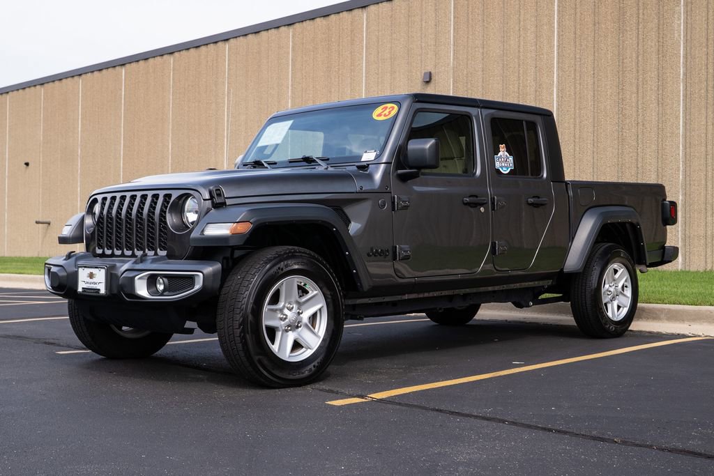 2023 Jeep Gladiator Sport S photo 4