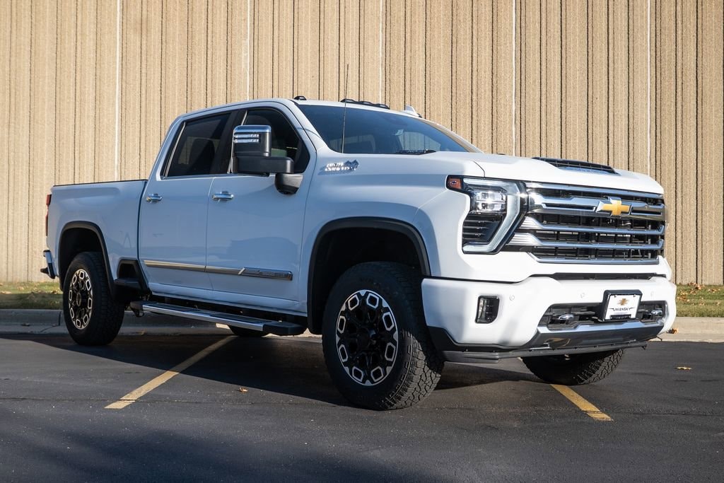 New 2026 Chevrolet Silverado 3500 HD High Country Truck