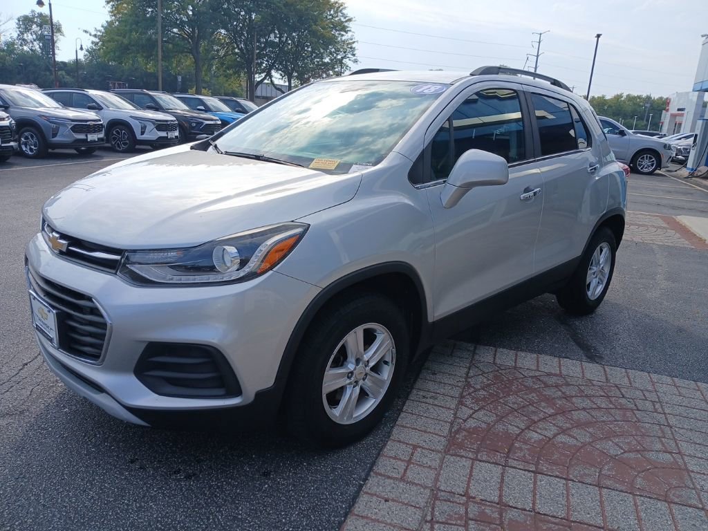 2018 Chevrolet Trax LT photo 3
